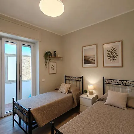 Casa Vista Piazza Apartment *